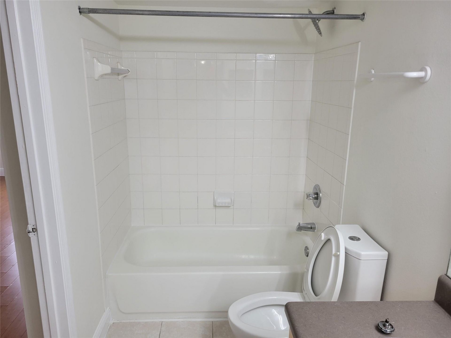 2496 Centergate Drive, Unit 203, Miramar, FL 33025 Photo