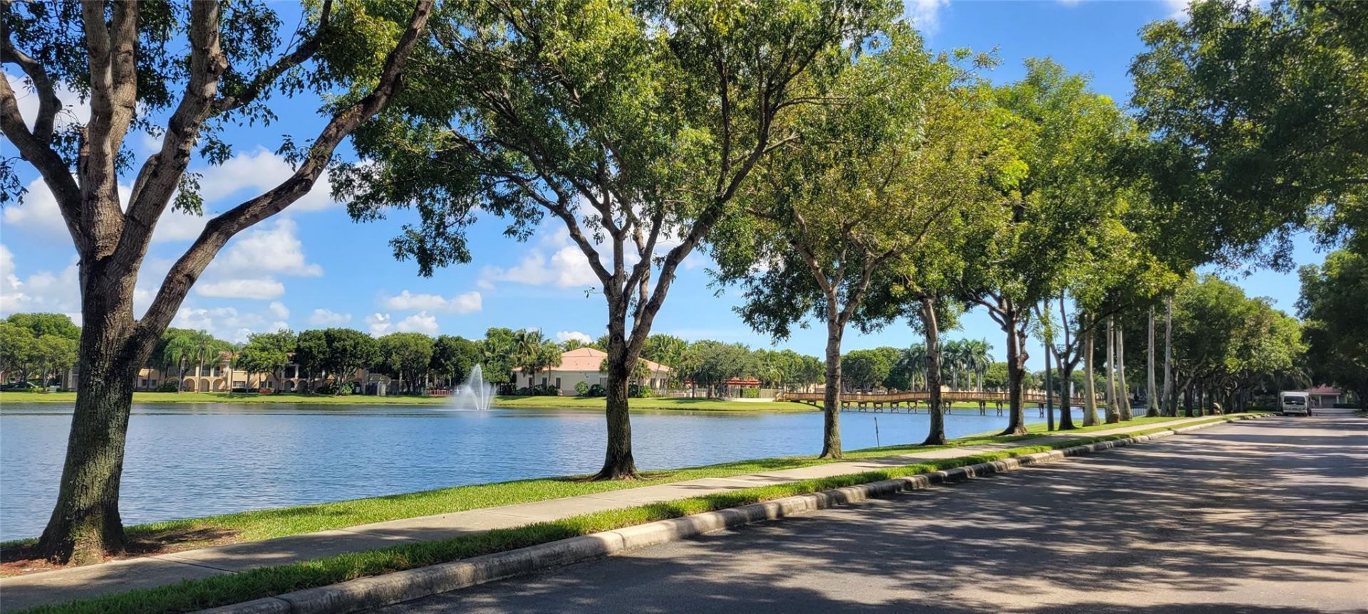 2496 Centergate Drive, Unit 203, Miramar, FL 33025 Photo