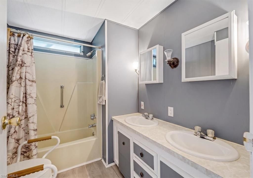 2984 Longview Ln , North Fort Myers, FL 33917 Photo
