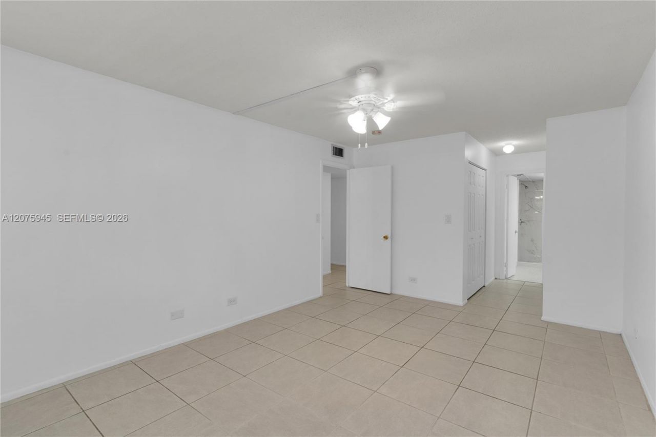 8101 SW 72nd Ave , Unit 123W, Miami, FL 33143 Photo