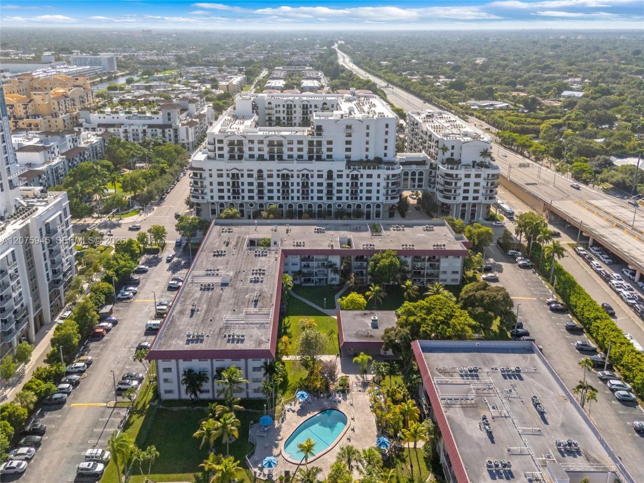 8101 SW 72nd Ave , Unit 123W, Miami, FL 33143 Photo