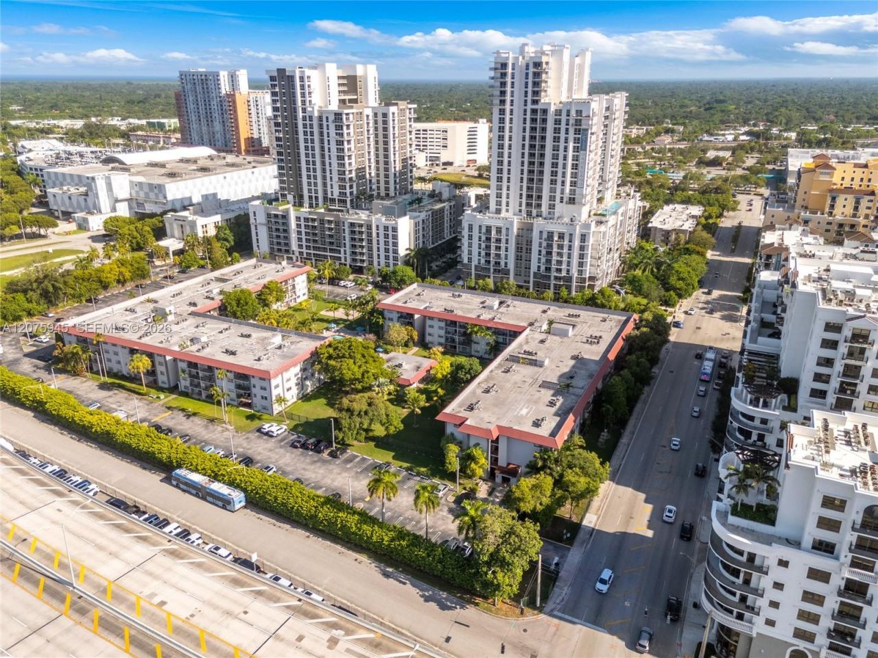 8101 SW 72nd Ave , Unit 123W, Miami, FL 33143 Photo