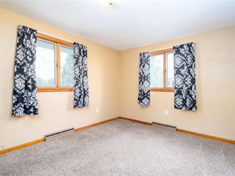275 WARD Drive N, Wintersville, OH 43953 Photo 24