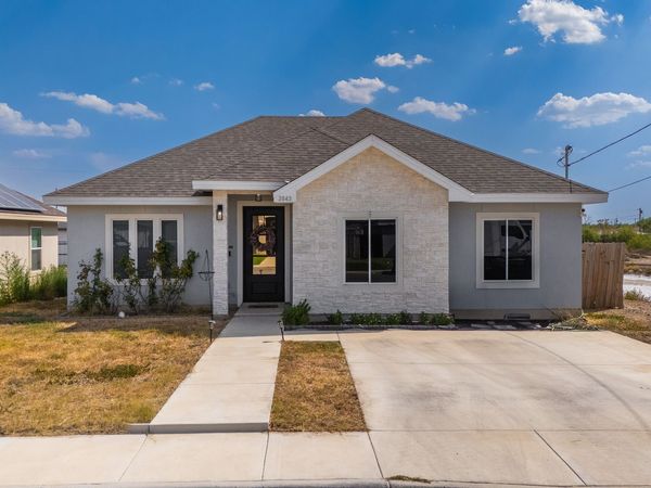 3043 SAMUEL DR, Eagle Pass, TX 78852