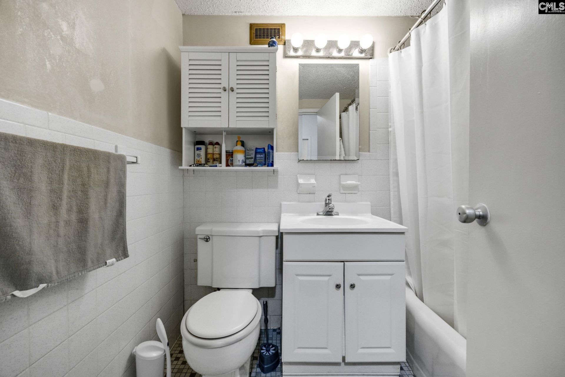1520 Senate Street  Photo 12
