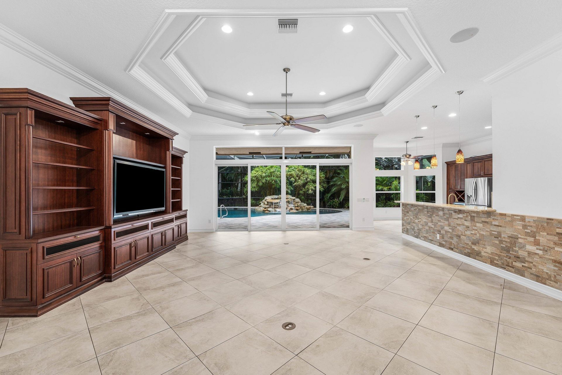 10582 Whitewind Circle, Boynton Beach, FL 33473 Photo
