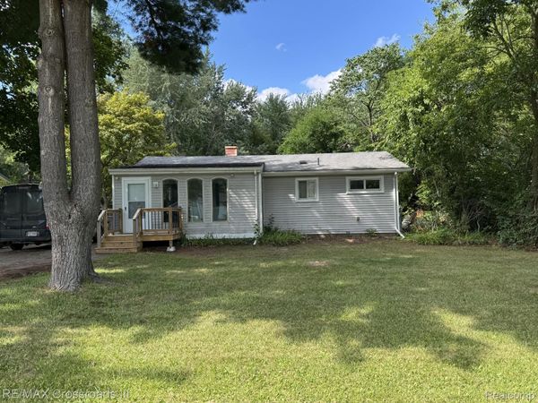 46026 Traskos Street, Sumpter Township, Mi 48111