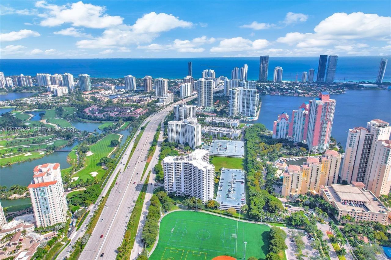 3300 NE 191st St, Unit LP03, Aventura, FL 33180 Photo