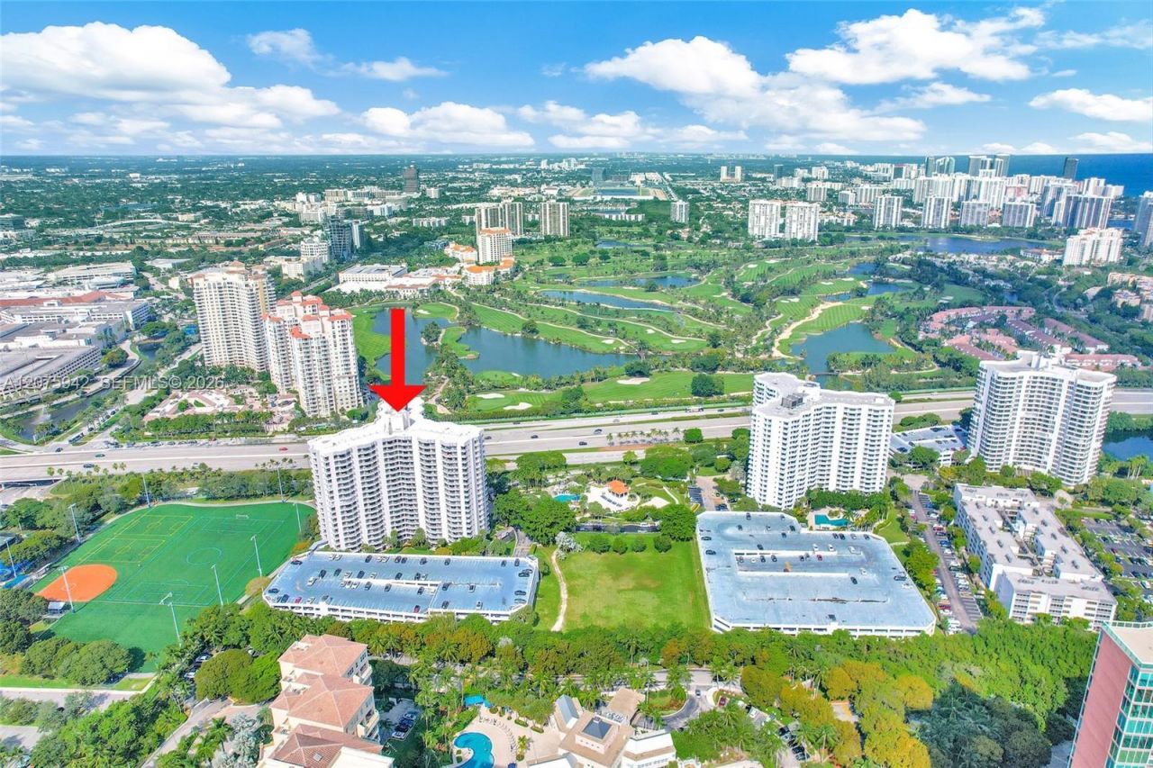 3300 NE 191st St, Unit LP03, Aventura, FL 33180 Photo