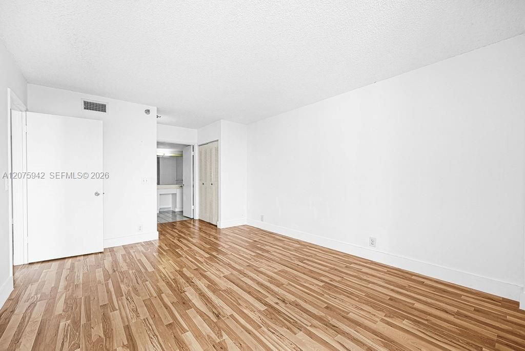 3300 NE 191st St , Unit LP03, Aventura, FL 33180 Photo