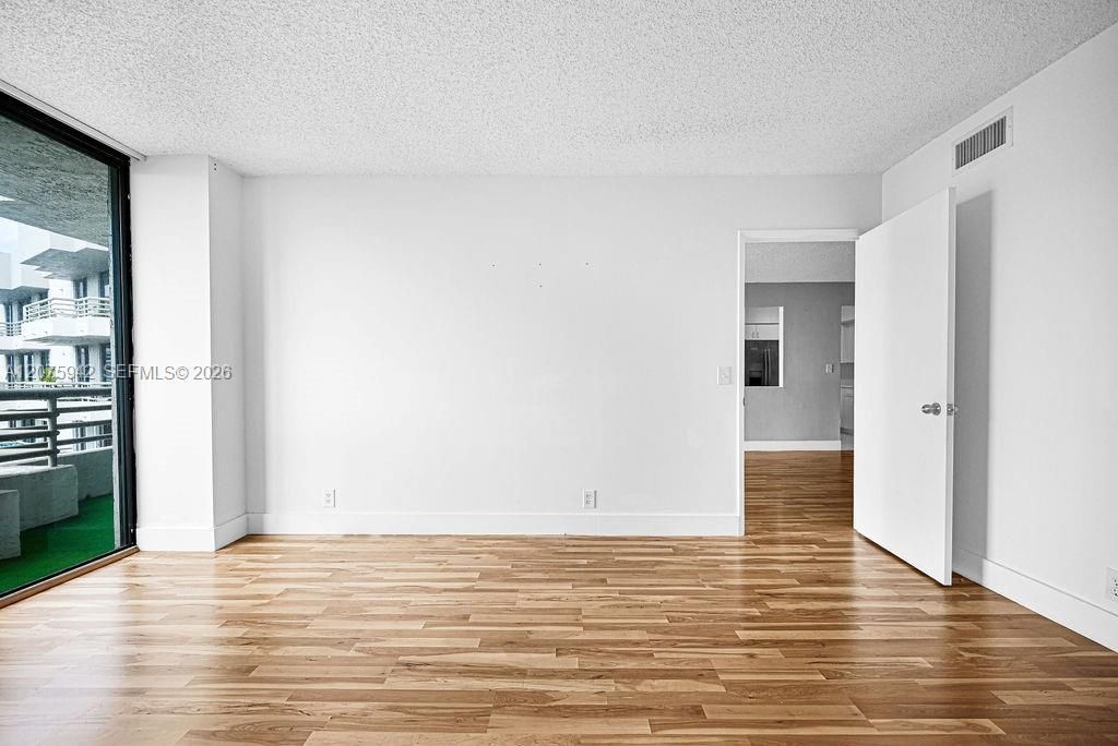 3300 NE 191st St , Unit LP03, Aventura, FL 33180 Photo