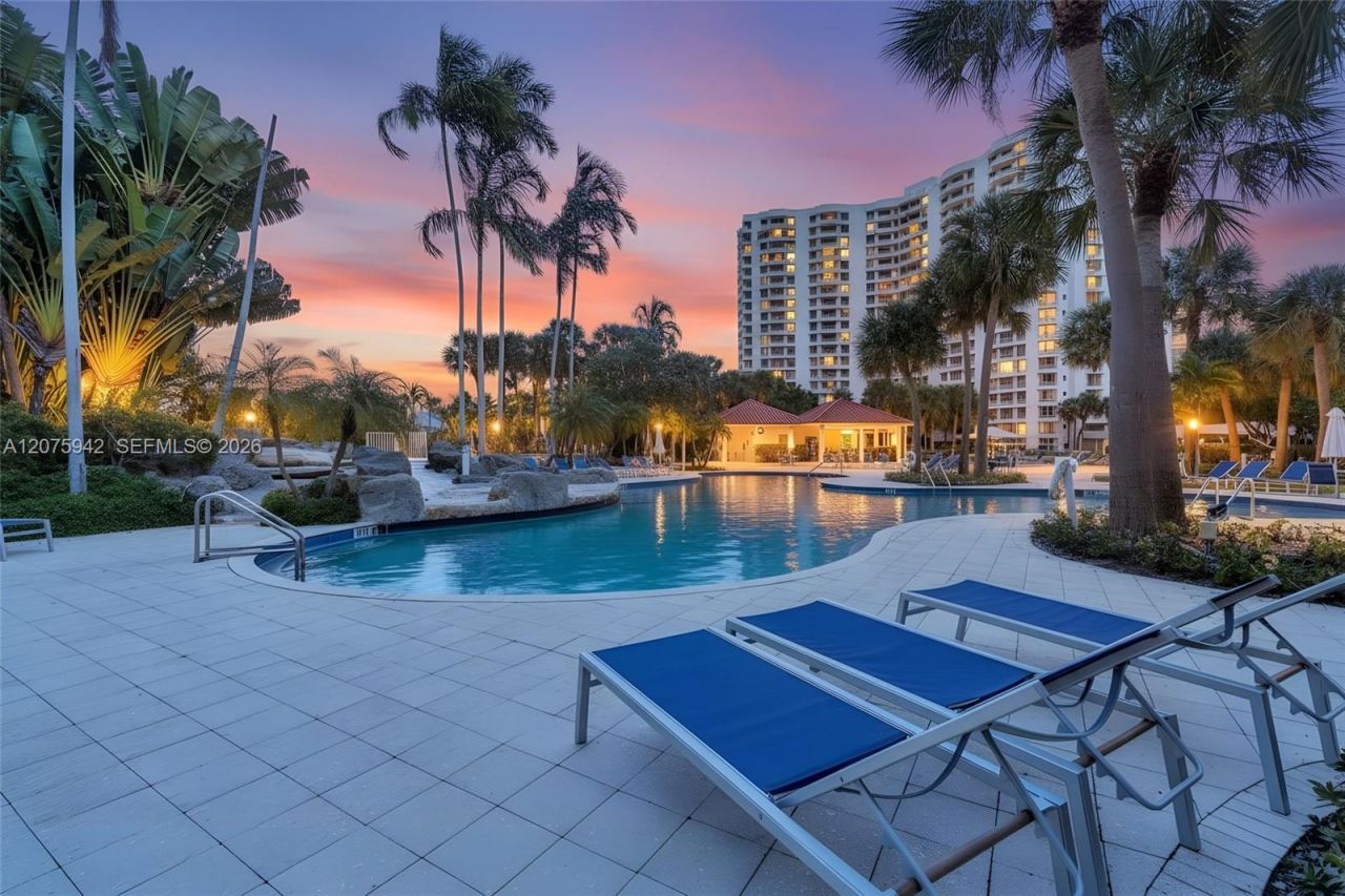 3300 NE 191st St, Unit LP03, Aventura, FL 33180 Photo