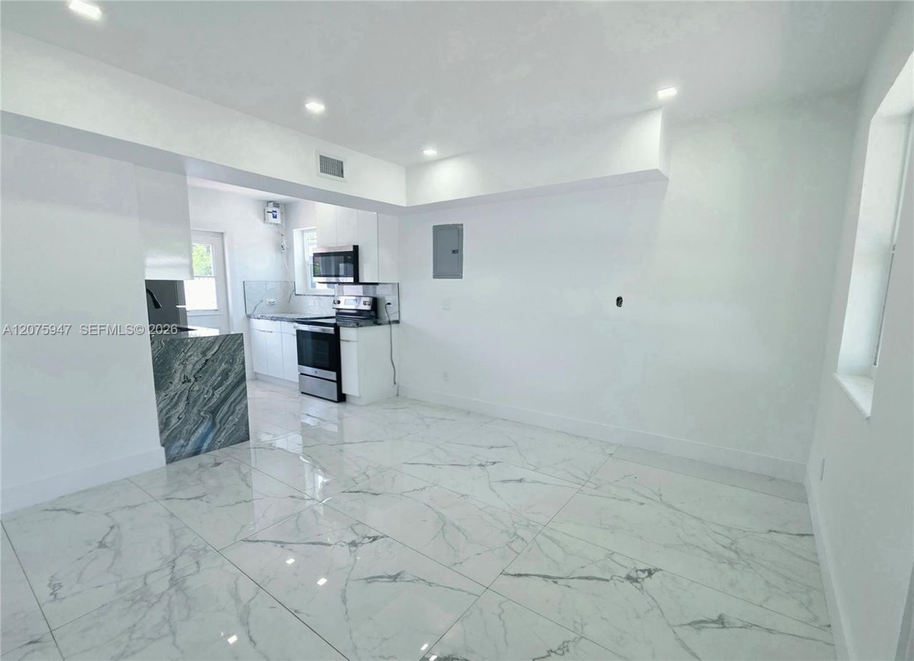 5301 NE 17th Ave, Unit -, Pompano Beach, FL 33064 Photo