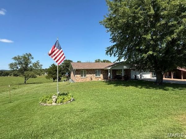 10080 Cherry Hill Lane, Potosi, MO 63664