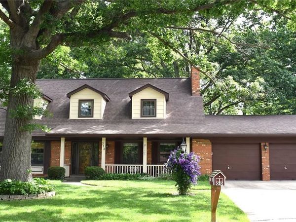 213 Warrensburg Drive , Belleville, IL 62223