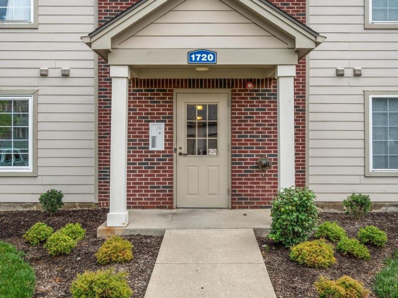 1720 Waterstone Boulevard, Unit 311, Miamisburg, OH 45342 Photo 2