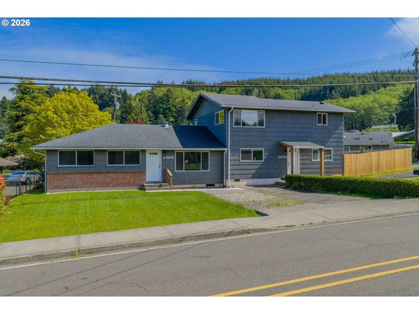 2970 LONGWOOD DR, Reedsport, OR 97467