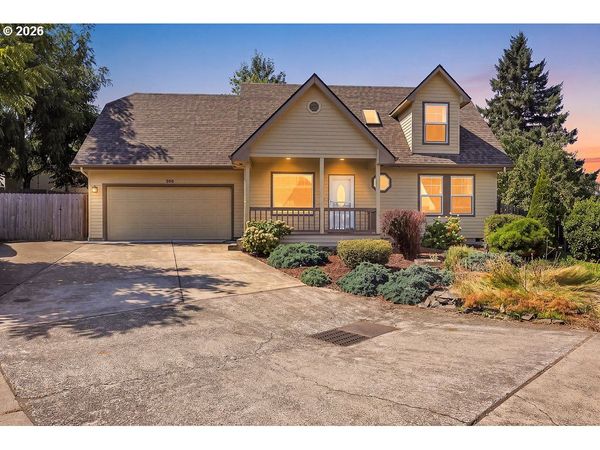196 S 72ND ST, Springfield, OR 97478