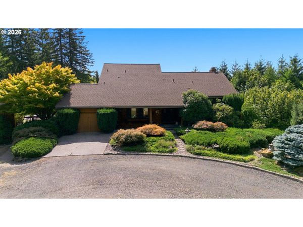 31890 CATER RD, Warren, OR 97053