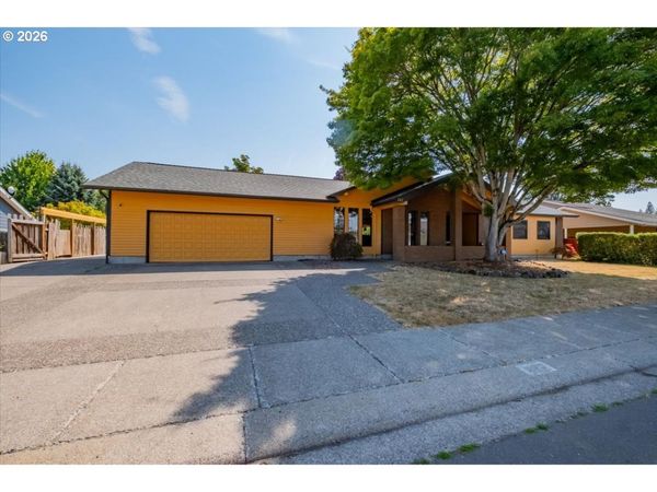 812 GARVORD ST, Lebanon, OR 97355