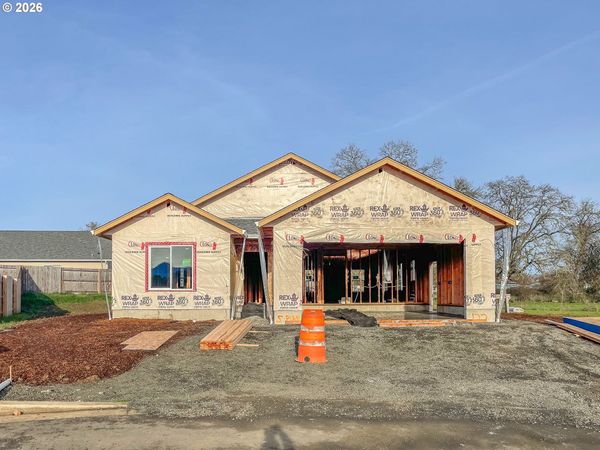 158 COLLINS CT, Winston, OR 97496