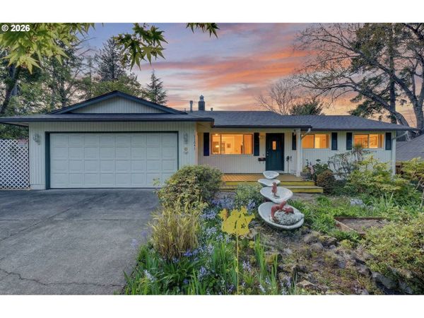 11041 SW 45TH AVE, Portland, OR 97219