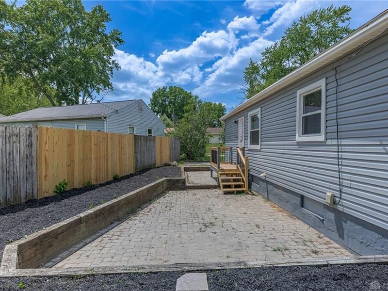1800 Clarissa Avenue, Kettering, OH 45429 Photo 38