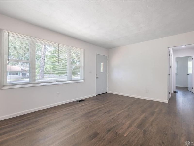 1800 Clarissa Avenue, Kettering, OH 45429 Photo 7
