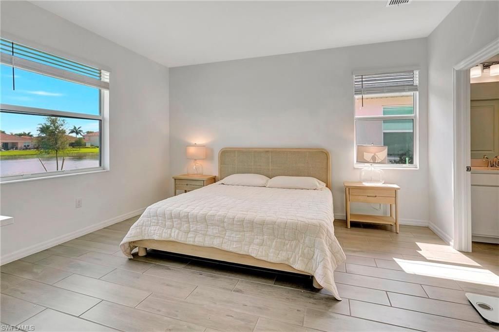 2301 Avocado Ln, Naples, FL 34120 Photo