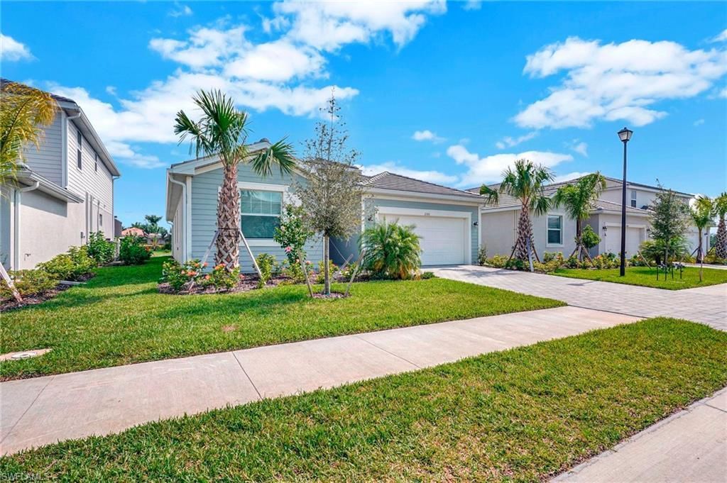 2301 Avocado Ln, Naples, FL 34120 Photo