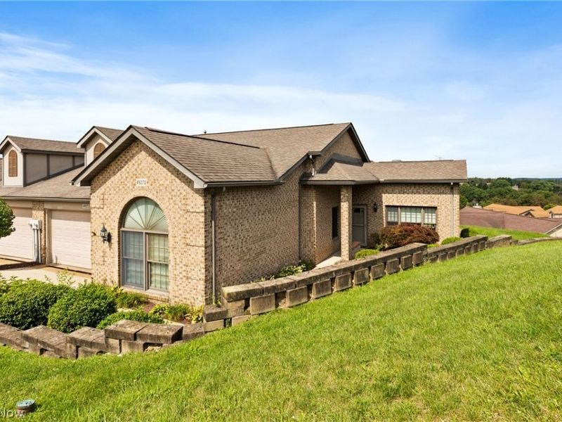 49272 Eagle Drive , East Liverpool, OH 43920 Photo 2