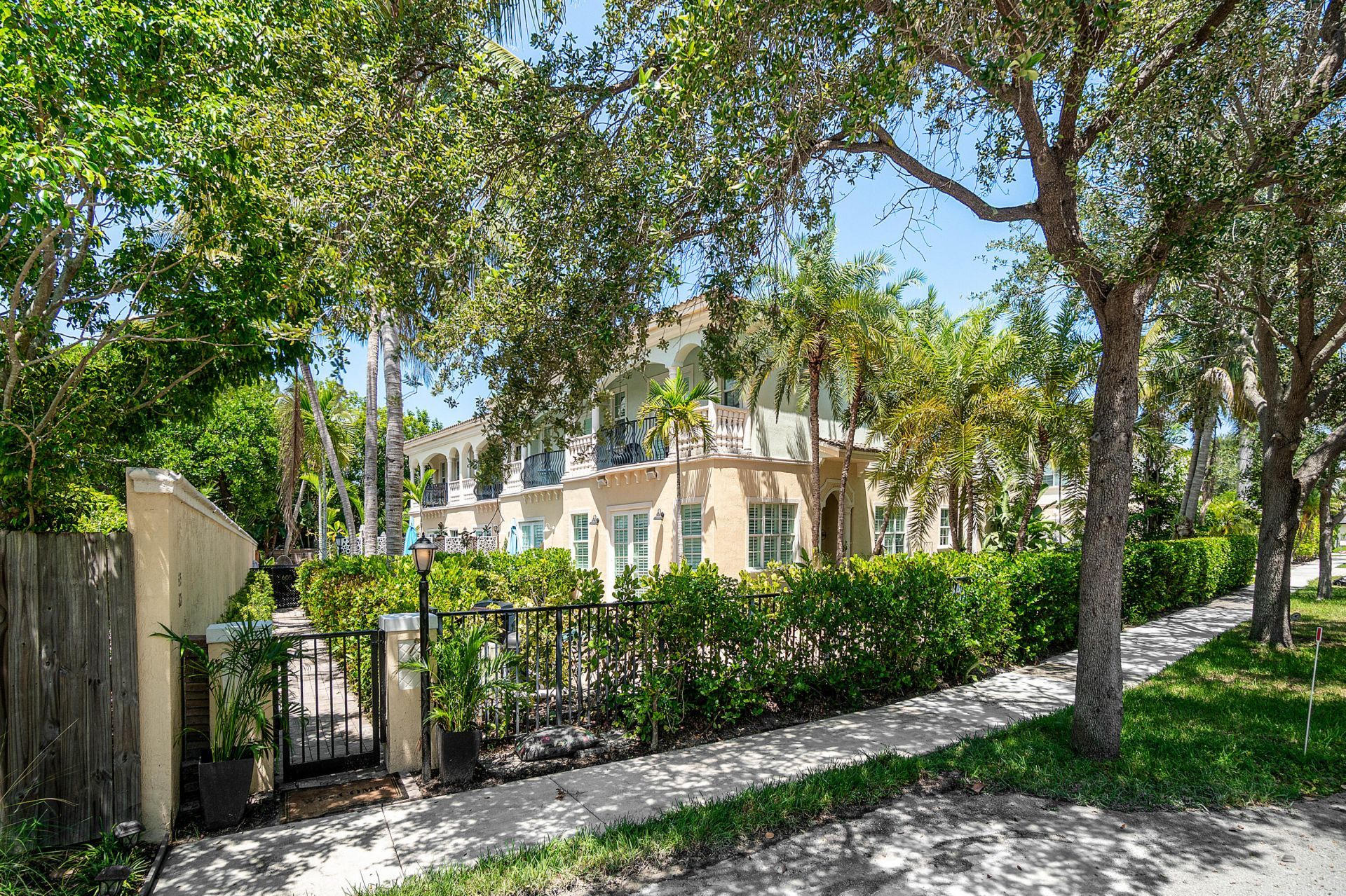 605 Avenue H, Delray Beach, FL 33483 Photo