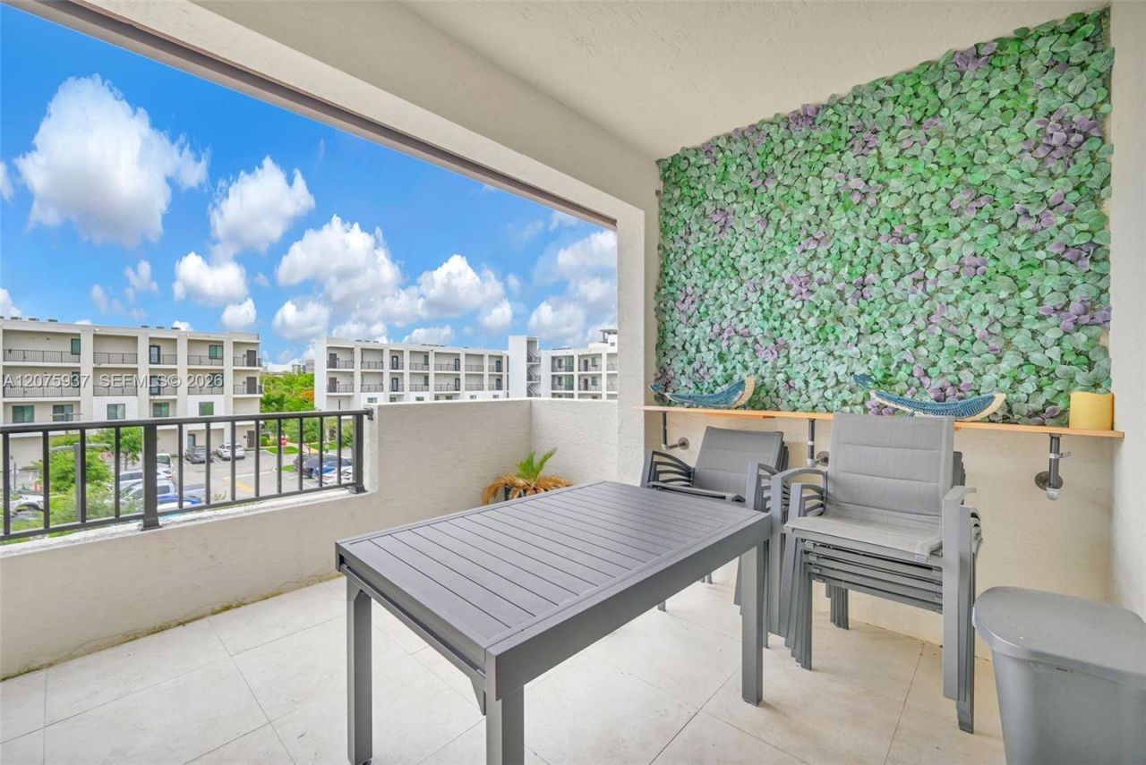 4256 NW 83rd Ave , Doral, FL 33166 Photo