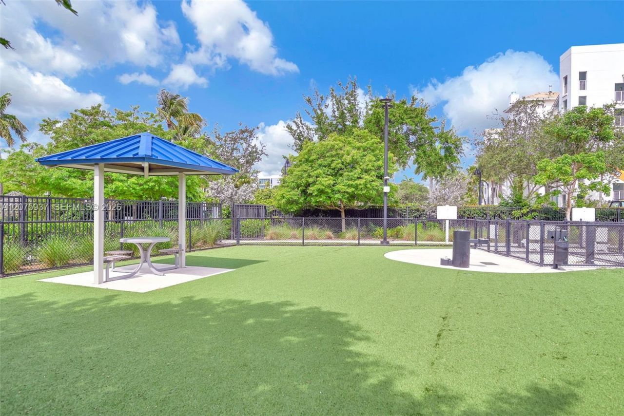 4256 NW 83rd Ave , Doral, FL 33166 Photo
