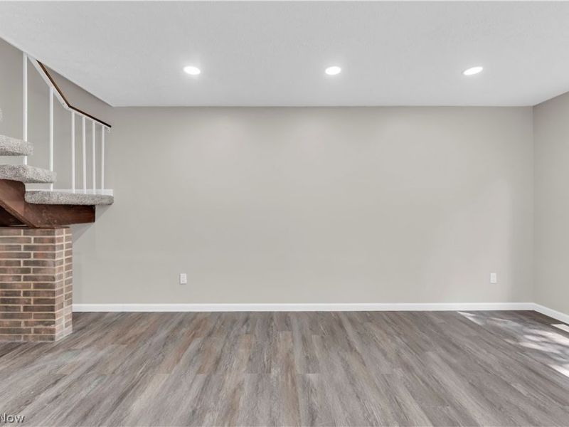 26613 N Park Boulevard, Olmsted Falls, OH 44138 Photo 12