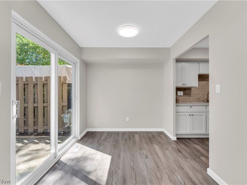 26613 N Park Boulevard, Olmsted Falls, OH 44138 Photo 13