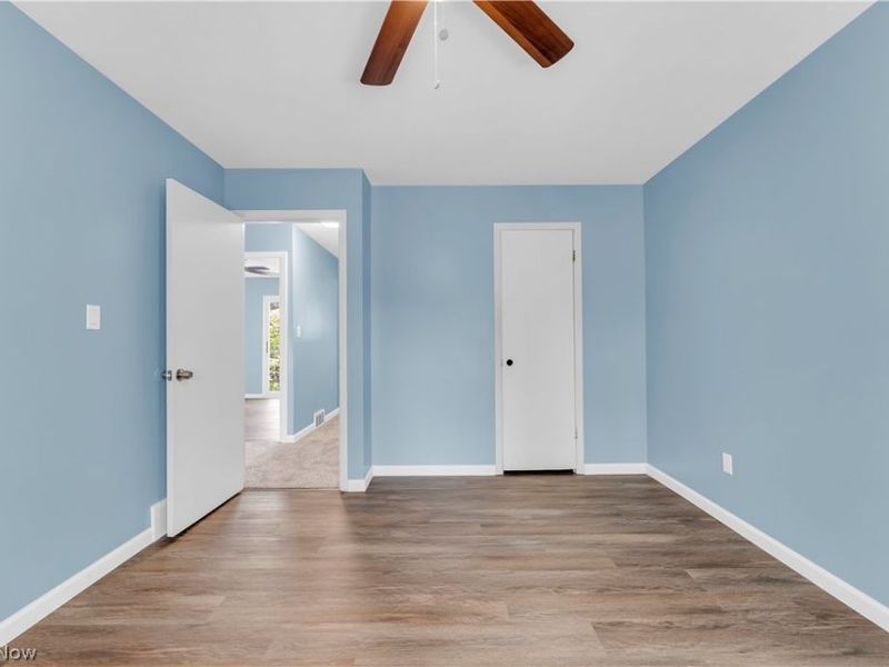 26613 N Park Boulevard, Olmsted Falls, OH 44138 Photo 20