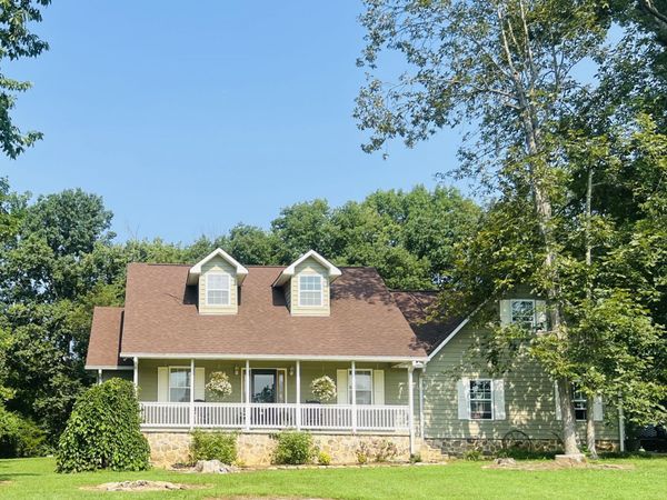 9415 -10 Old State Highway, Pikeville, TN 37367