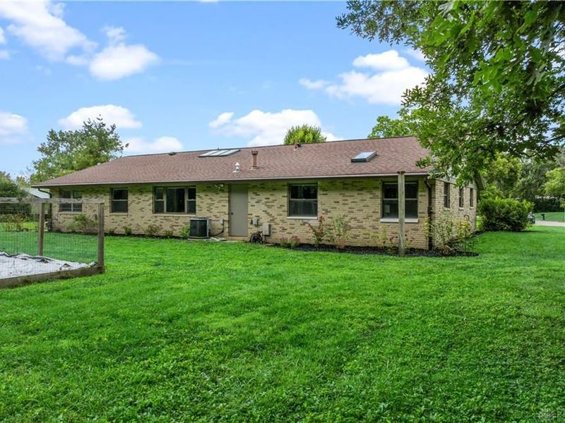8695 Hide A Way Lane, Washington Township, OH 45458 Photo 5