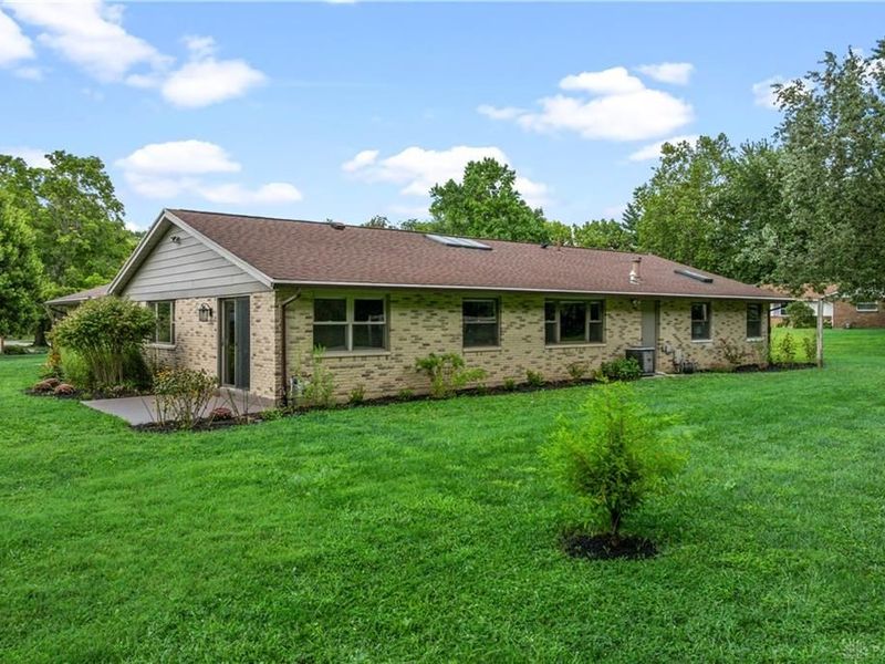 8695 Hide A Way Lane, Washington Township, OH 45458 Photo 7