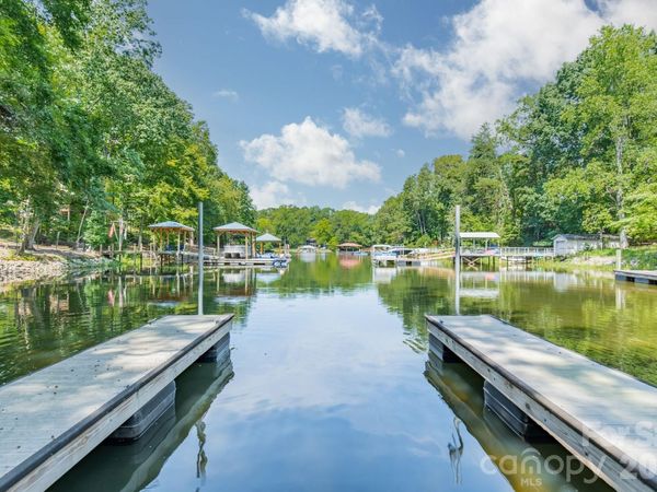 195 Agnew Road , Mooresville, NC 28117