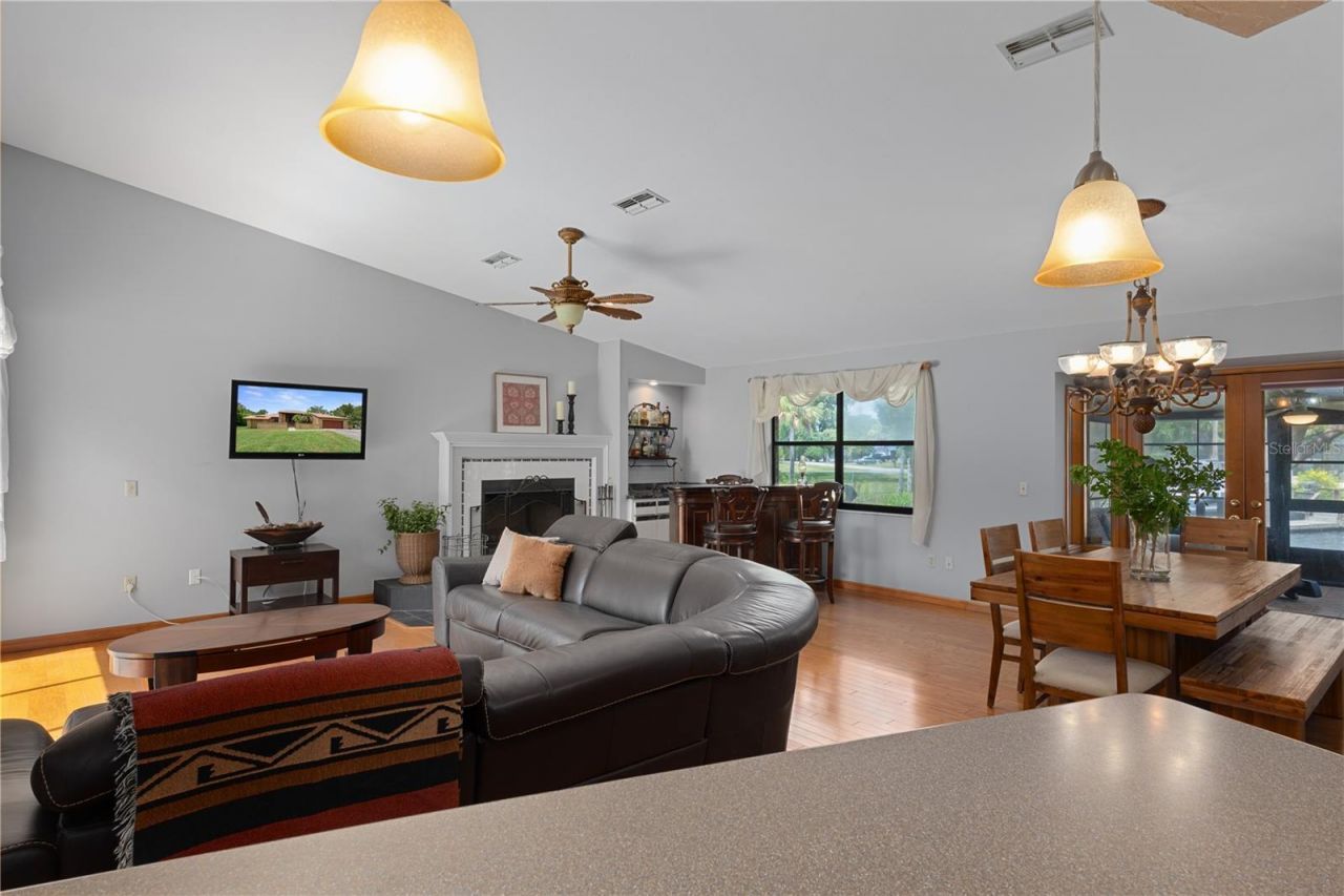 11649 W Clubview Drive , Homosassa, FL 34448 Photo
