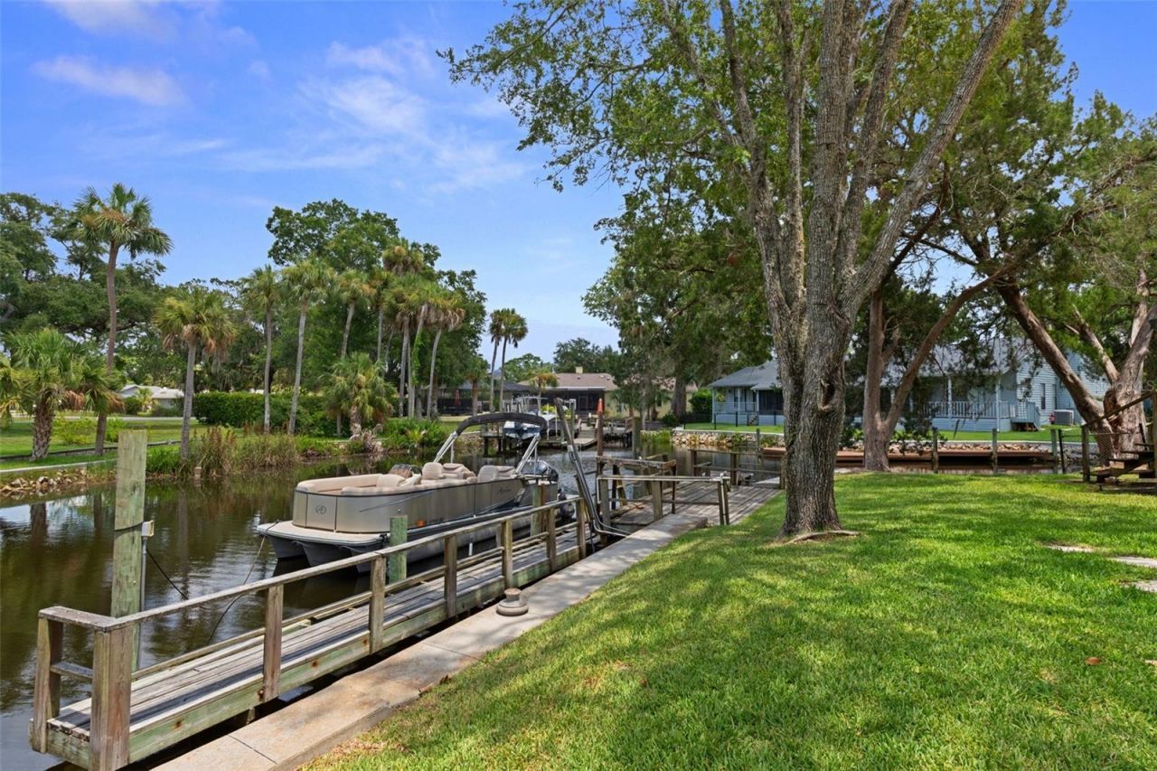 11649 W Clubview Drive , Homosassa, FL 34448 Photo