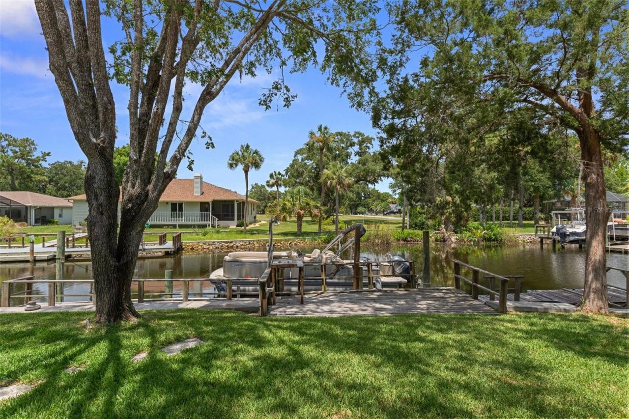 11649 W Clubview Drive , Homosassa, FL 34448 Photo