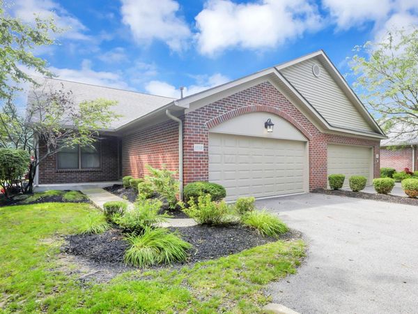 5530 Brighton Hill Lane , Dublin, OH 43016