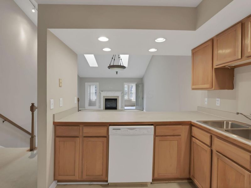 5530 Brighton Hill Lane , Dublin, OH 43016 Photo 13
