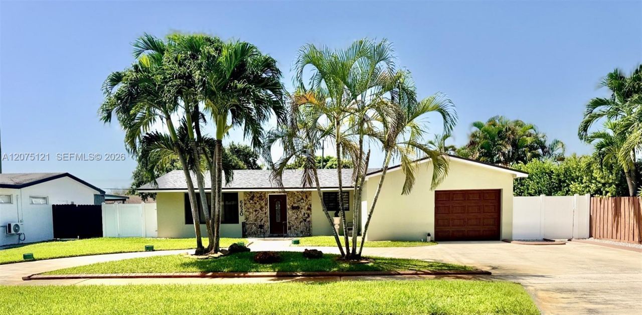6620 SW 6th St , Pembroke Pines, FL 33023 Photo