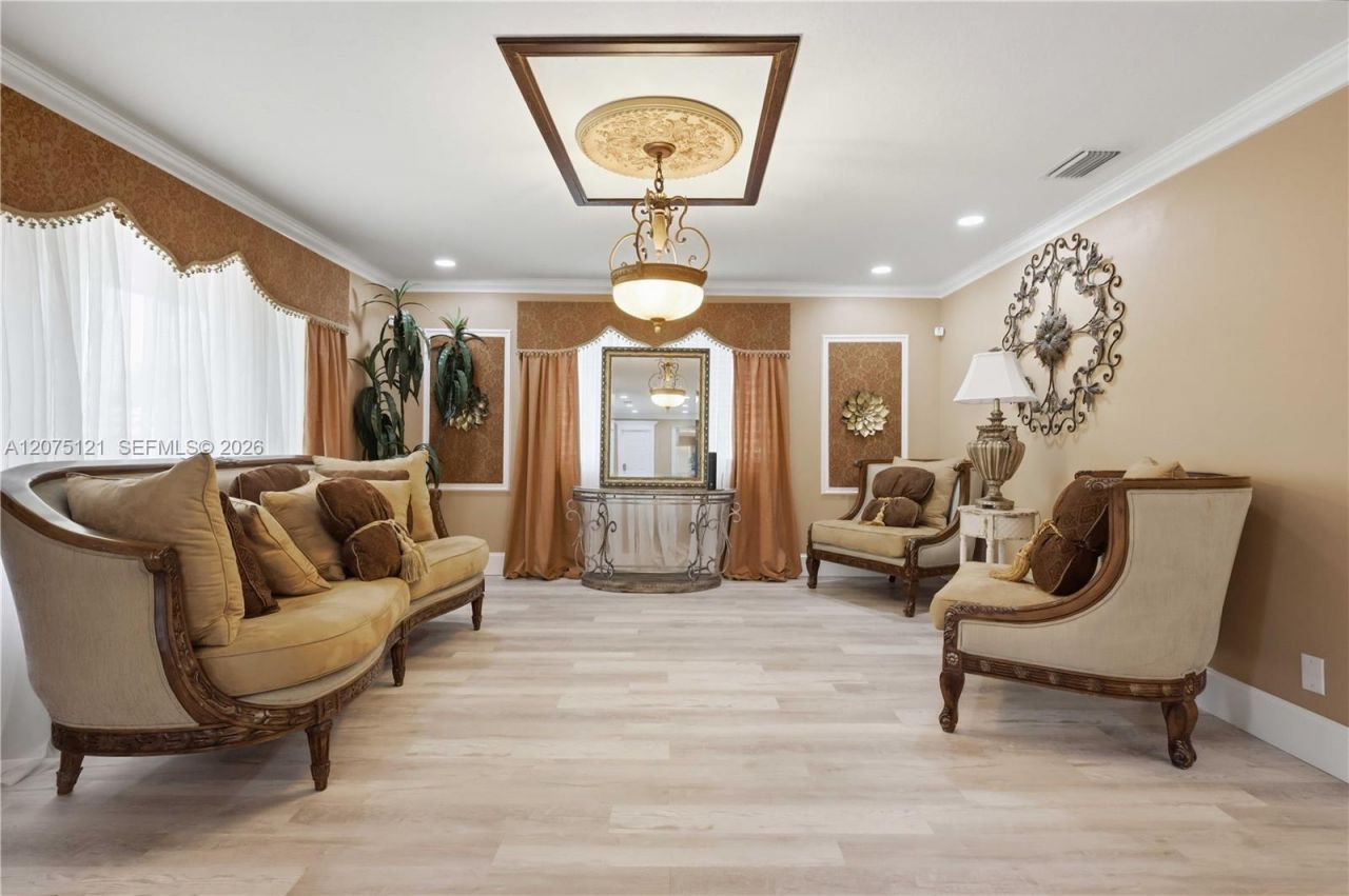 6620 SW 6th St , Pembroke Pines, FL 33023 Photo