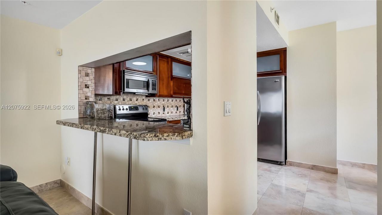 2005 Ocean Walk Ter , Lauderdale by the Sea, FL 33062 Photo