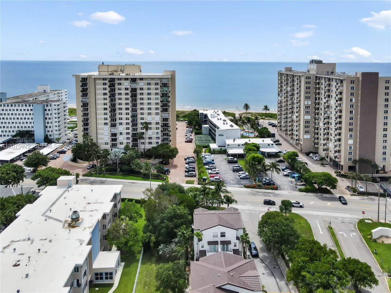 2005 Ocean Walk Ter , Lauderdale by the Sea, FL 33062 Photo